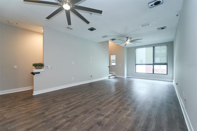 136 8TH STREET N, St Petersburg, FL 33701
