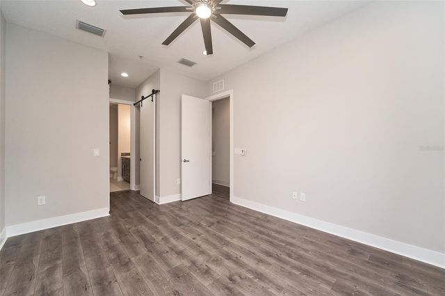 136 8TH STREET N, St Petersburg, FL 33701