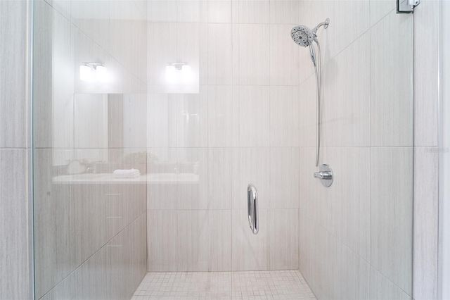 136 8TH STREET N, St Petersburg, FL 33701