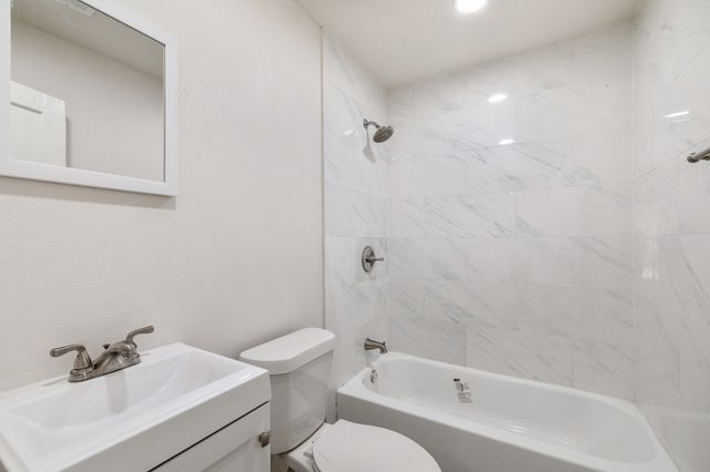 2108 Oakwood Street, Haltom City, TX 76117