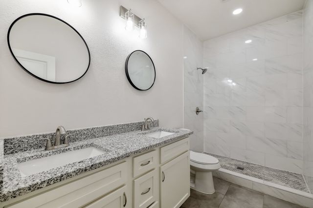 2108 Oakwood Street, Haltom City, TX 76117