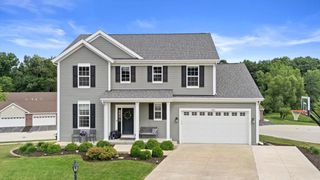 2501 Marie CIRCLE, Waukesha, WI 53189