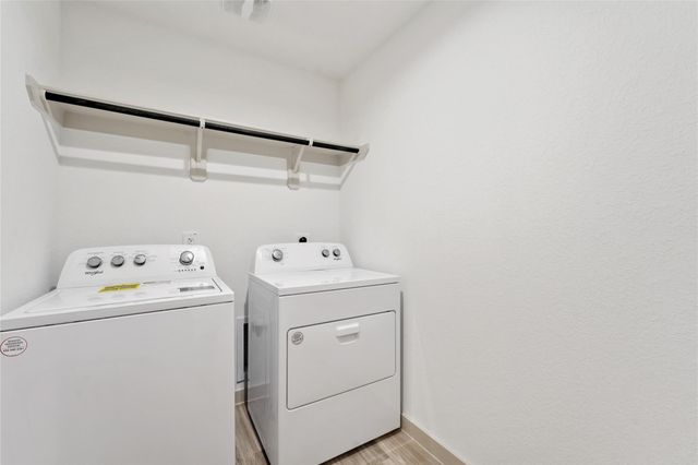 714 Boer Plains Drive, Rosharon, TX 77583