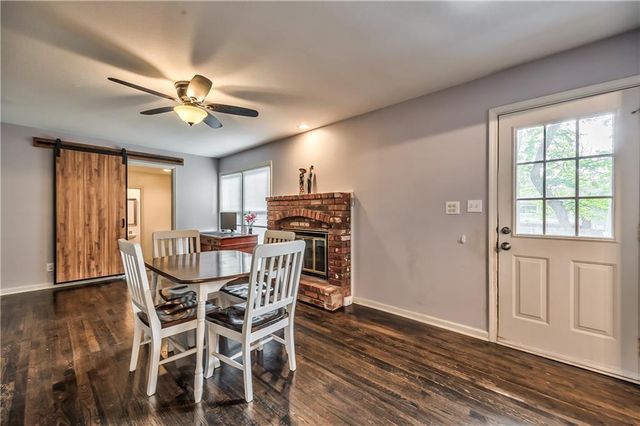 404 S Winterbrooke Drive, Olathe, KS 66062