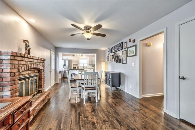 404 S Winterbrooke Drive, Olathe, KS 66062