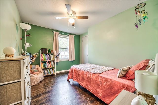 404 S Winterbrooke Drive, Olathe, KS 66062