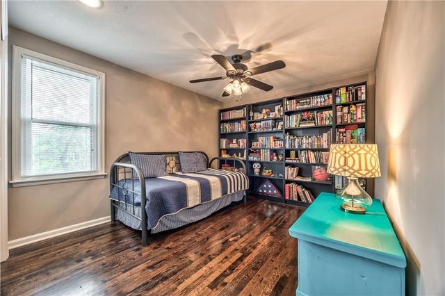 404 S Winterbrooke Drive, Olathe, KS 66062