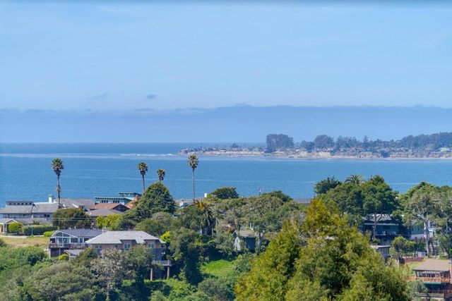 220 Shoreview Drive, Aptos, CA 95003