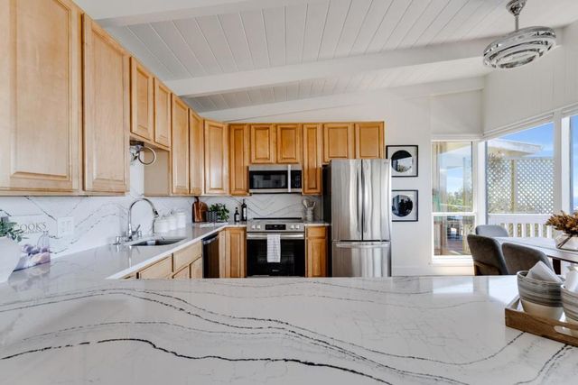 220 Shoreview Drive, Aptos, CA 95003