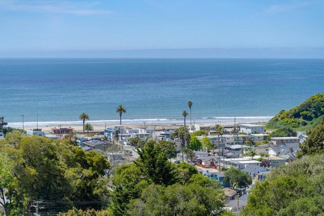 220 Shoreview Drive, Aptos, CA 95003