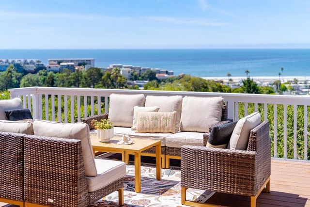 220 Shoreview Drive, Aptos, CA 95003