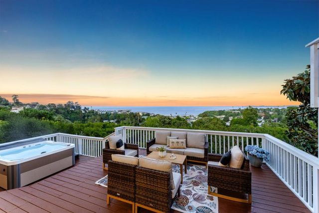 220 Shoreview Drive, Aptos, CA 95003