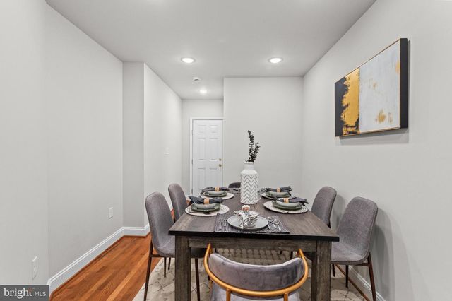 2103 MCCULLOH ST, Baltimore, MD 21217