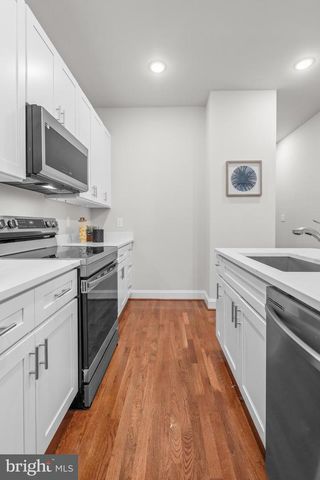 2103 MCCULLOH ST, Baltimore, MD 21217