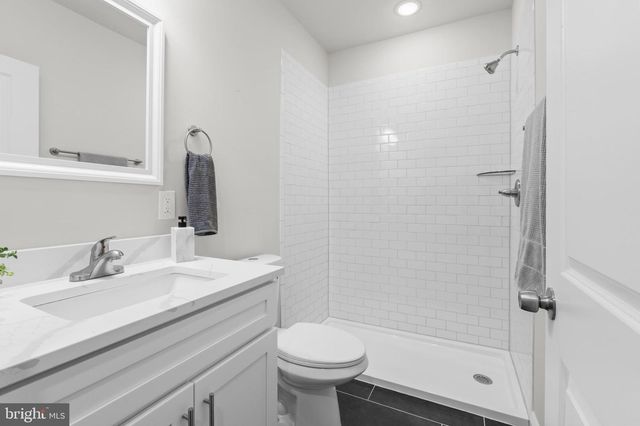 2103 MCCULLOH ST, Baltimore, MD 21217