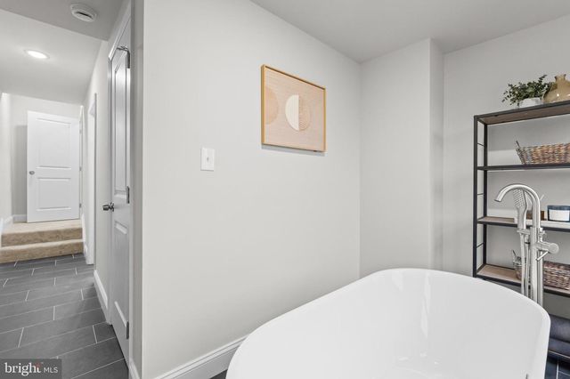 2103 MCCULLOH ST, Baltimore, MD 21217