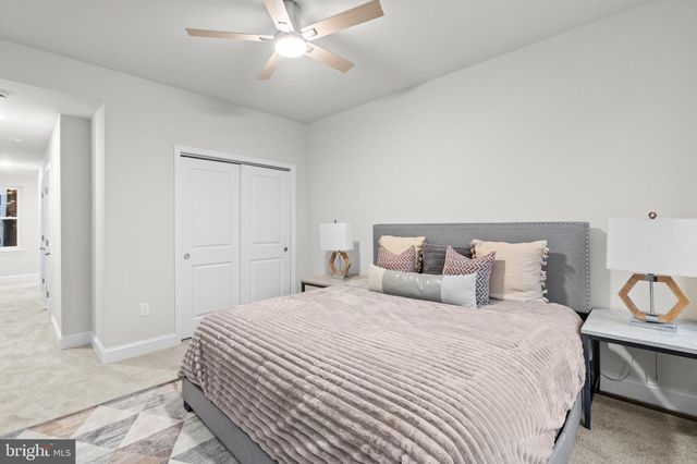 2103 MCCULLOH ST, Baltimore, MD 21217