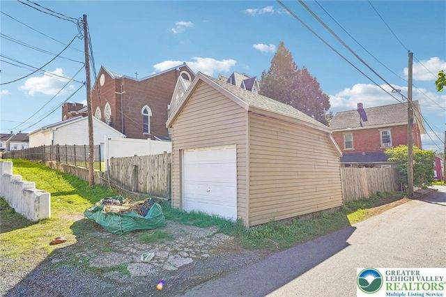 118 Union Street, Catasauqua Boro, PA 18032