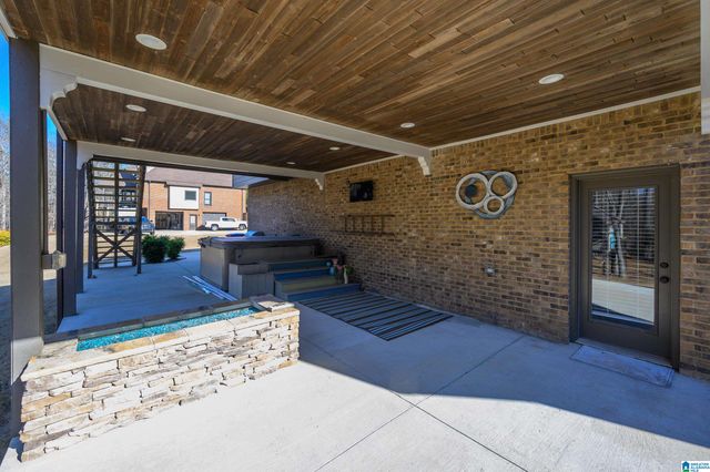 516 BARON CIRCLE, Chelsea, AL 35043