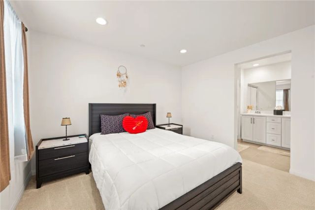 8633 Amherst Street, Santee, CA 92071