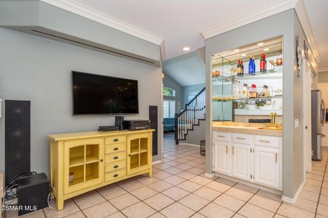 1014 Borden Avenue, Simi Valley, CA 93065