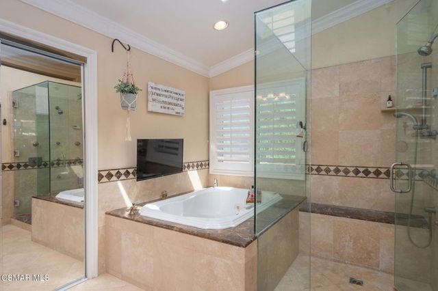 1014 Borden Avenue, Simi Valley, CA 93065
