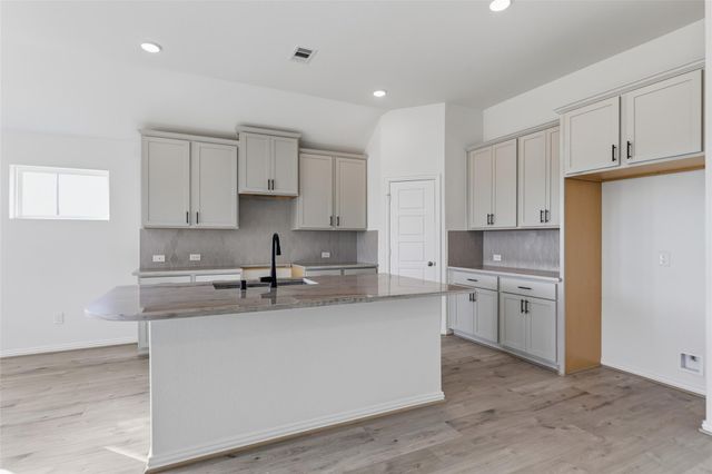 2818 Ruby Laurel Drive, Iowa Colony, TX 77583