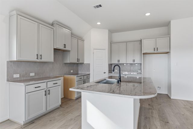 2818 Ruby Laurel Drive, Iowa Colony, TX 77583