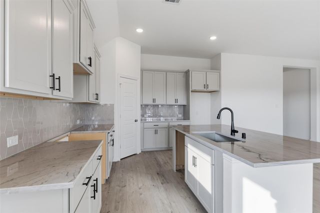 2818 Ruby Laurel Drive, Iowa Colony, TX 77583