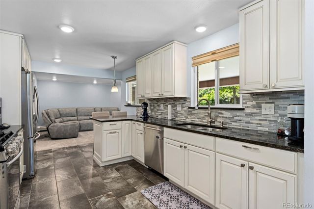 11328 W 27th Avenue, Lakewood, CO 80215