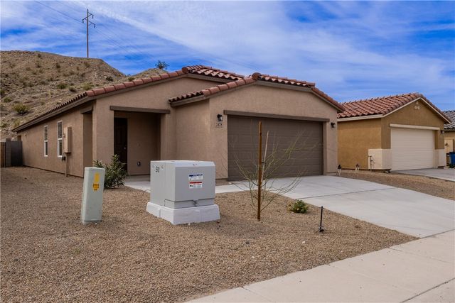 2478 Tapatio Drive, Bullhead City, AZ 86442