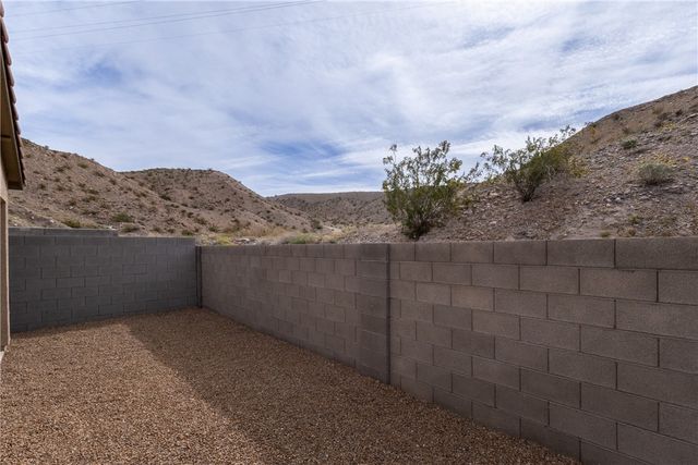 2478 Tapatio Drive, Bullhead City, AZ 86442