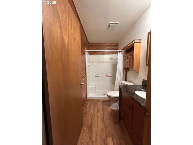 238 DAWSON St, Halfway, OR 97834