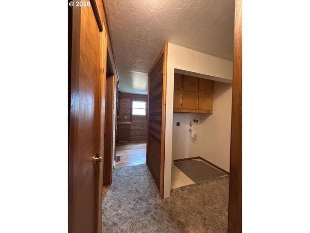 238 DAWSON St, Halfway, OR 97834