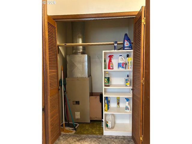 238 DAWSON St, Halfway, OR 97834