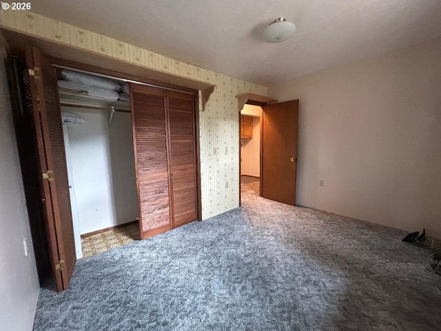 238 DAWSON St, Halfway, OR 97834