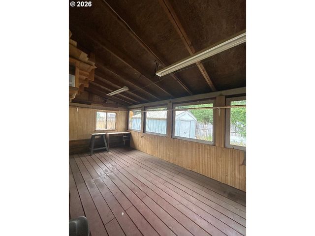 238 DAWSON St, Halfway, OR 97834