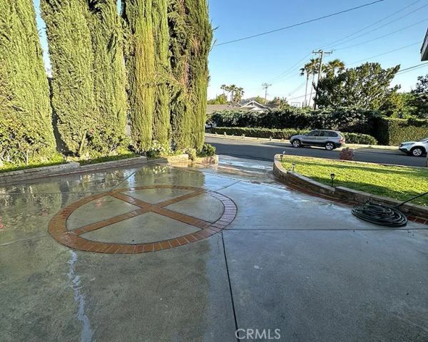 26261 Veva Way, Calabasas, CA 91302