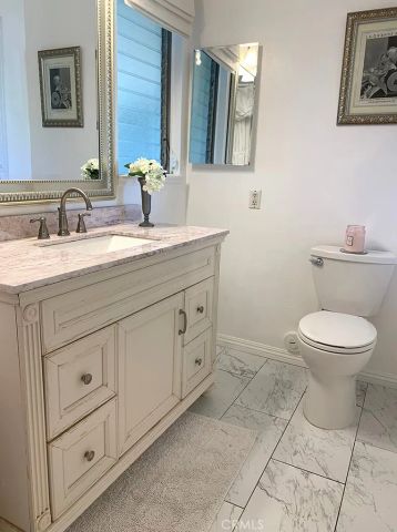 26261 Veva Way, Calabasas, CA 91302