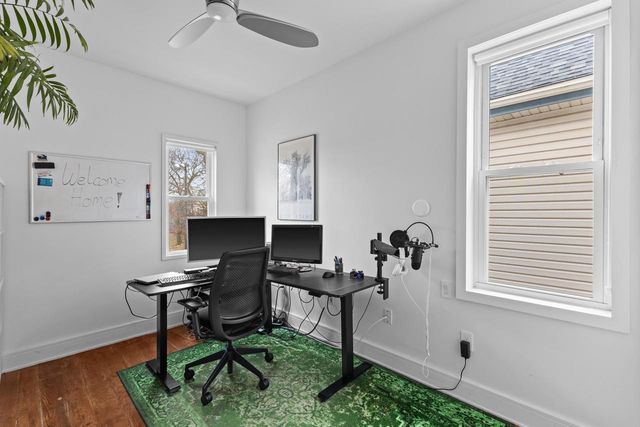 1850 Arlington PLACE, Milwaukee, WI 53202