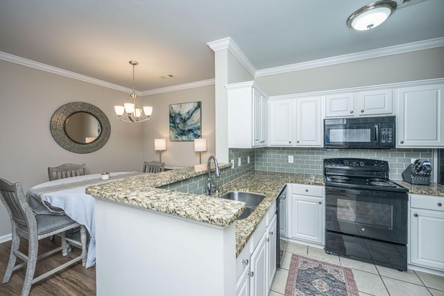 1600 Long Grove Unit 825, Mount Pleasant, SC 29464