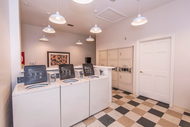 1600 Long Grove Unit 825, Mount Pleasant, SC 29464