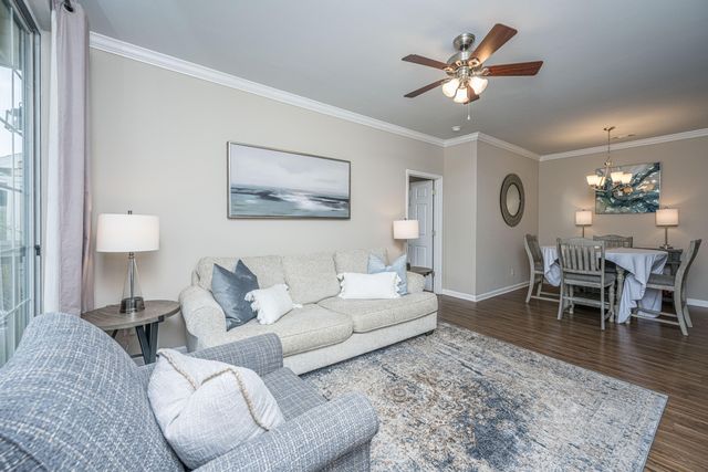 1600 Long Grove Unit 825, Mount Pleasant, SC 29464