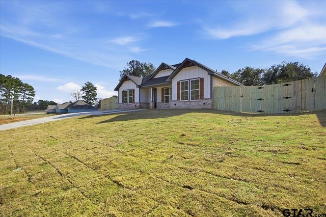 524 W 32nd St, Tyler, TX 75702