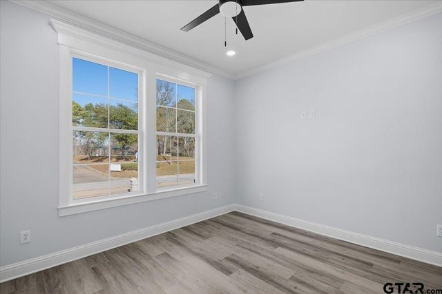 524 W 32nd St, Tyler, TX 75702