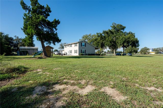 2124 FOX RUN LANE, Lake Wales, FL 33898