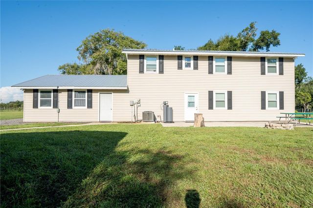 2124 FOX RUN LANE, Lake Wales, FL 33898