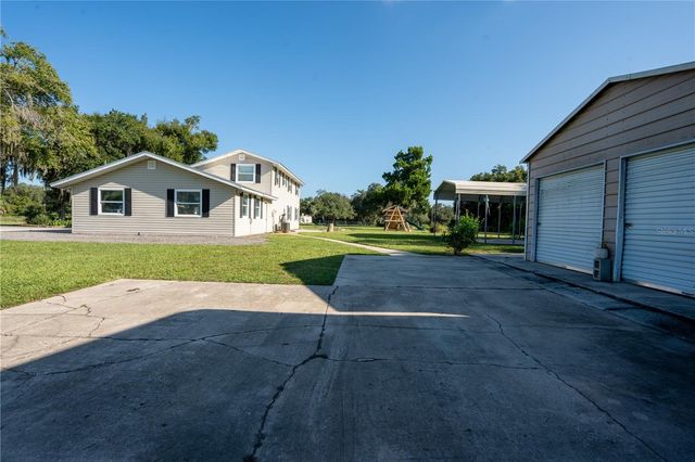 2124 FOX RUN LANE, Lake Wales, FL 33898