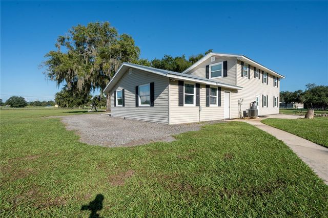 2124 FOX RUN LANE, Lake Wales, FL 33898