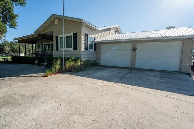 2124 FOX RUN LANE, Lake Wales, FL 33898